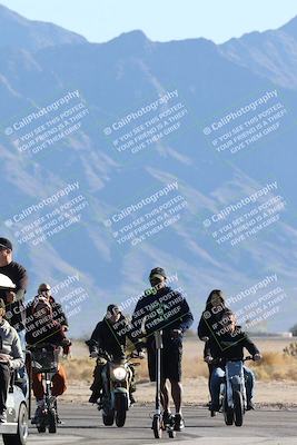 media/Dec-04-2025-Racers Edge (Thu) [[5ebc9f124d]]/1-Track Walk/